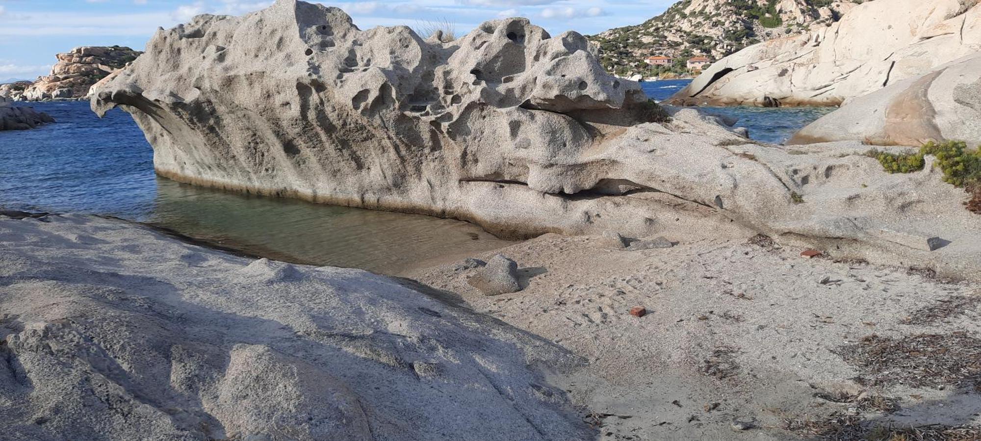 A Punta Tegge il mare la spiaggia il tramonto Villa La Maddalena  Esterno foto